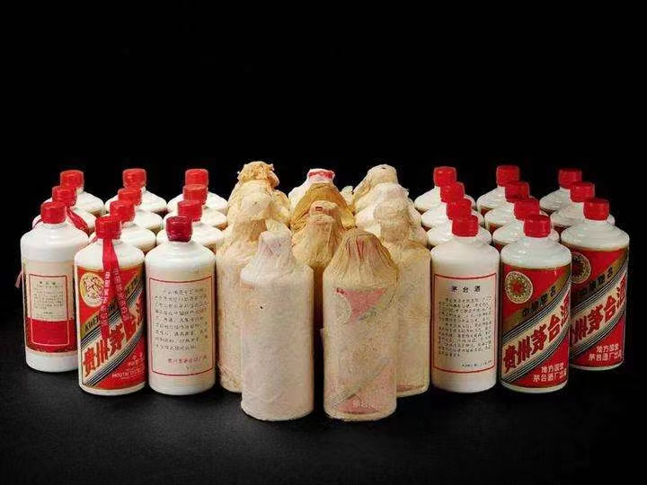 兴和15年茅台酒回收公司哪里回收(附近上门回收茅台酒）